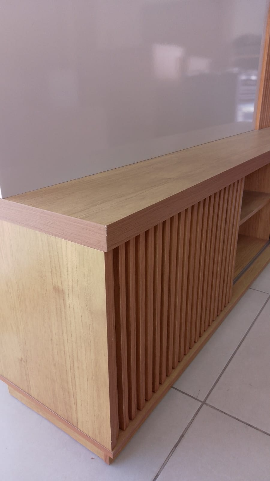 Home 2 Portas Ripado Naturale/Off White - Imagem 3